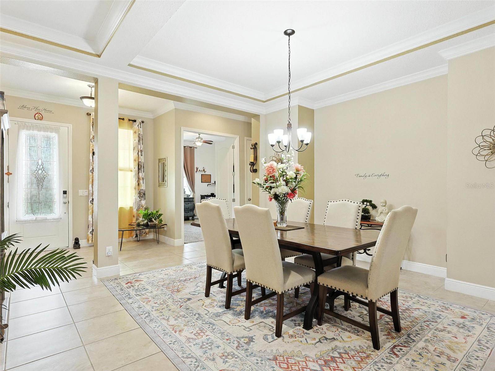 Image 11 of 70 For 918 Blackthorn Drive