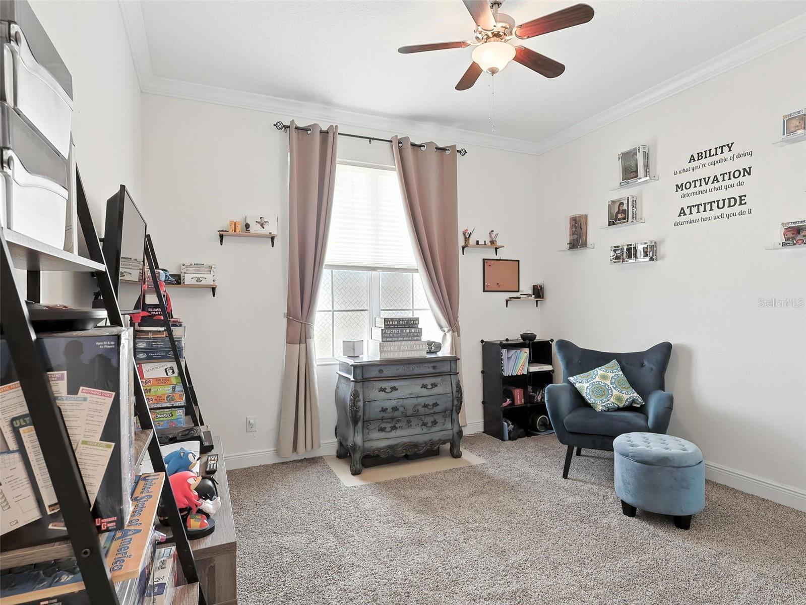 Image 21 of 70 For 918 Blackthorn Drive