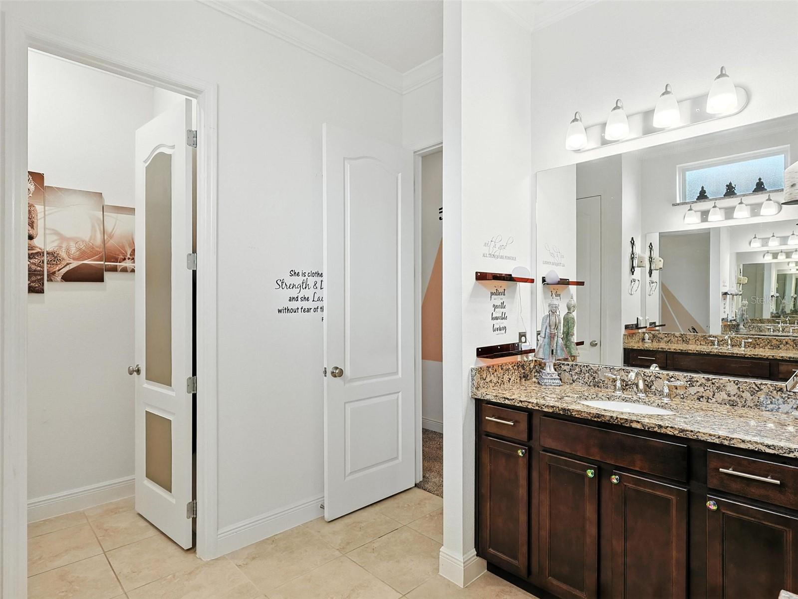 Image 28 of 70 For 918 Blackthorn Drive