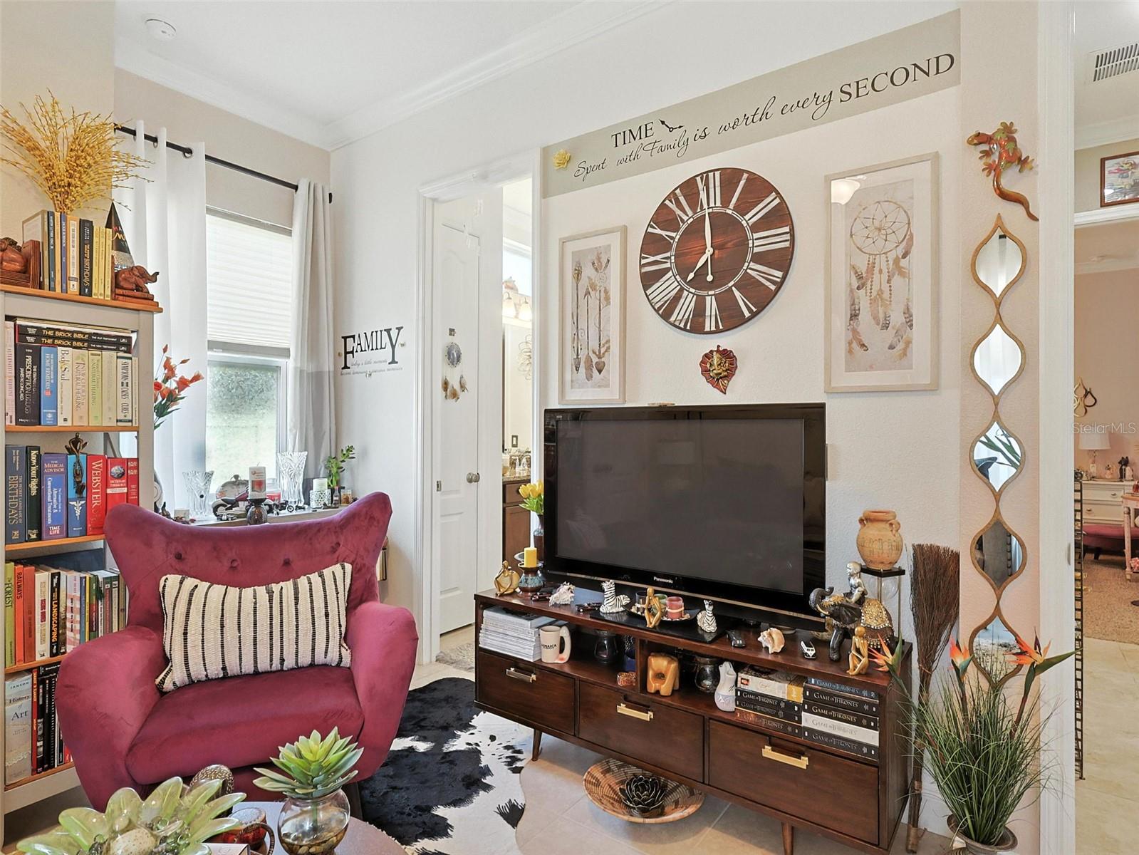 Image 37 of 70 For 918 Blackthorn Drive