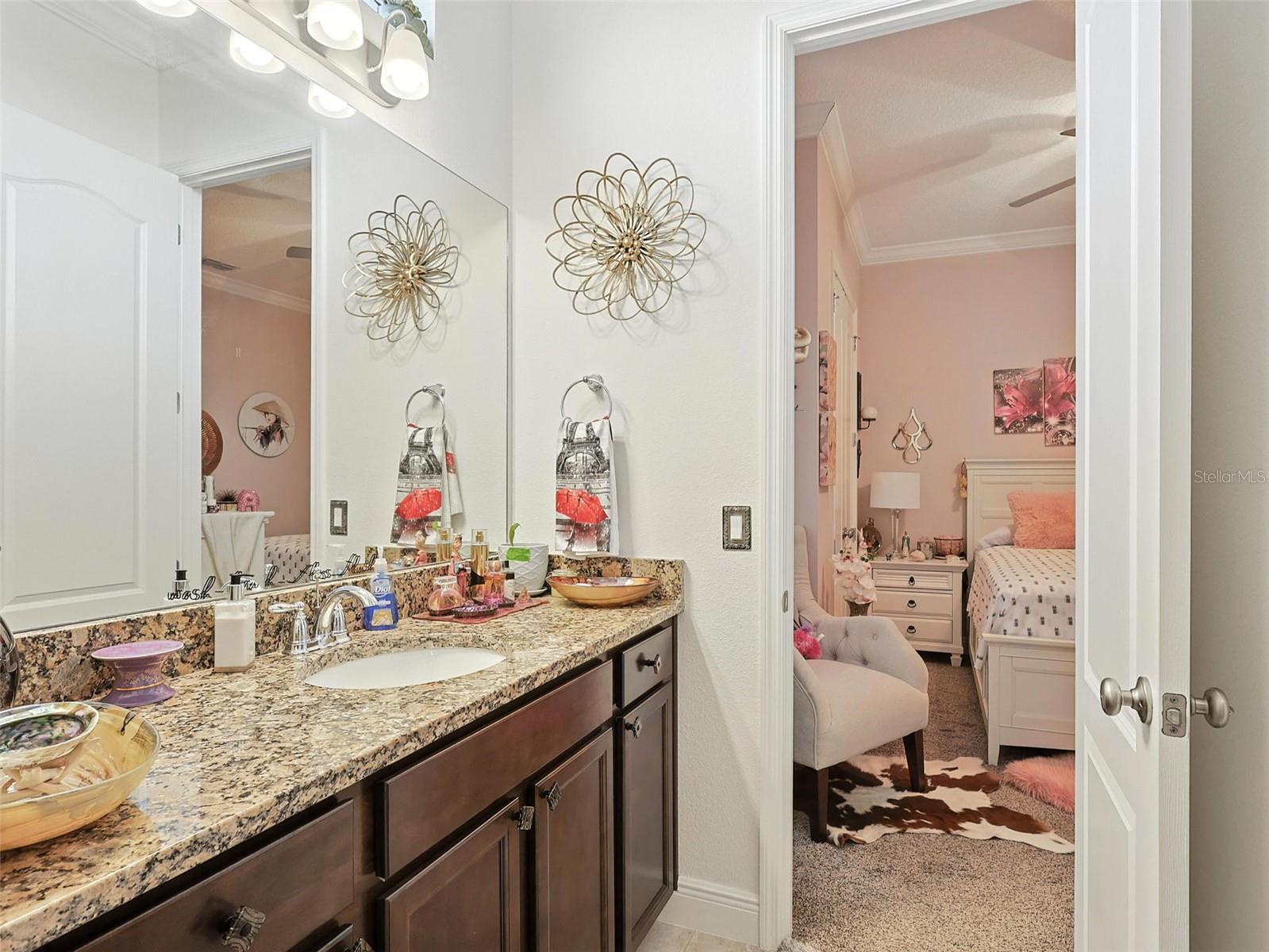 Image 38 of 70 For 918 Blackthorn Drive