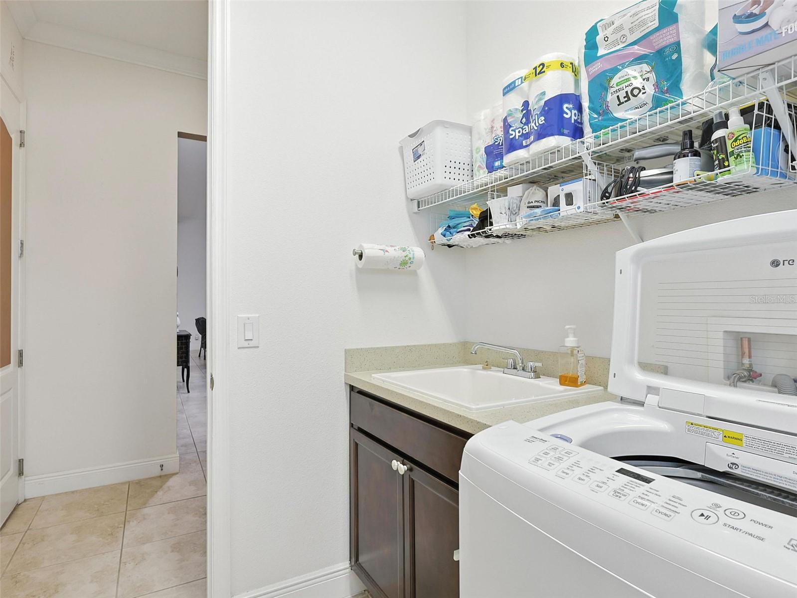 Image 47 of 70 For 918 Blackthorn Drive