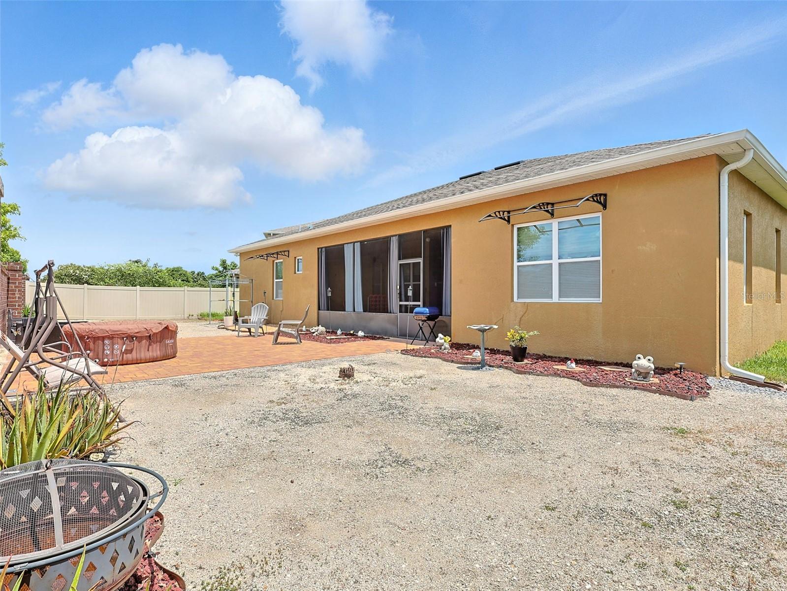 Image 54 of 70 For 918 Blackthorn Drive