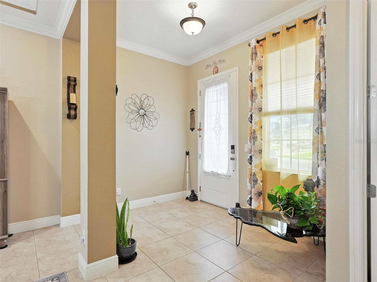 Image 8 of 70 For 918 Blackthorn Drive