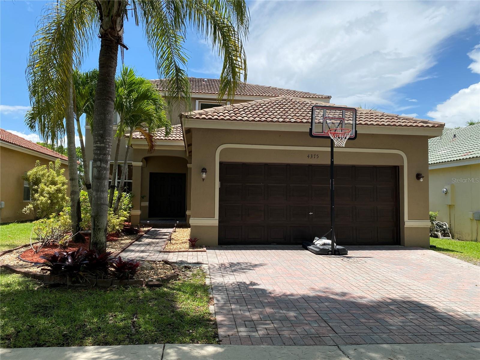 Image 2 of 68 For 4375 Foxtail Lane