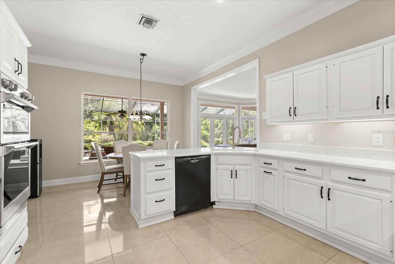 Image 16 of 43 For 8800 Torey Pines Terrace