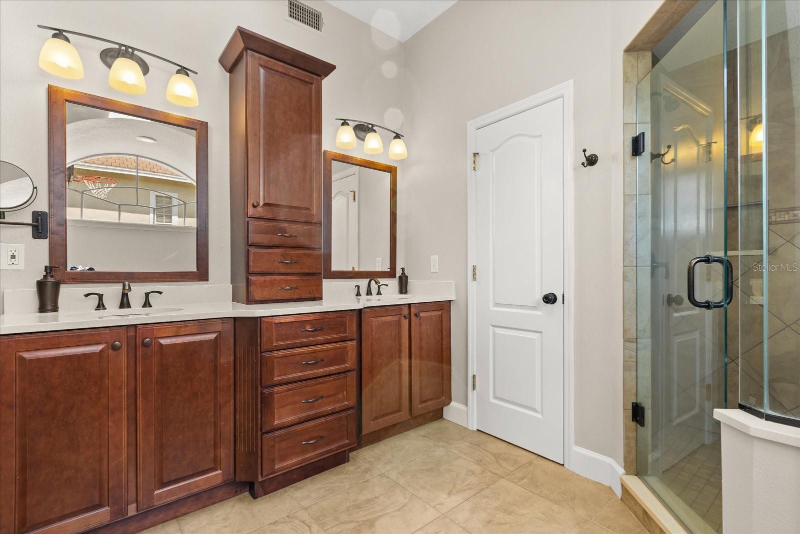 Image 24 of 43 For 8800 Torey Pines Terrace