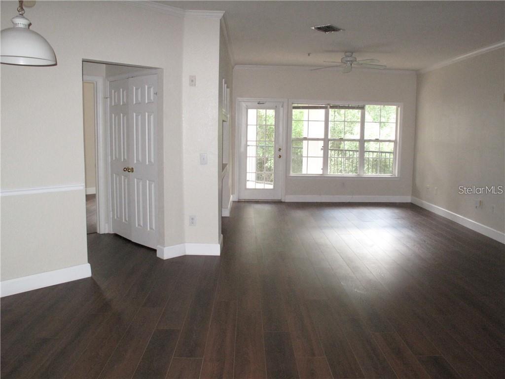 Image 2 of 42 For 3593 Conroy Road 438