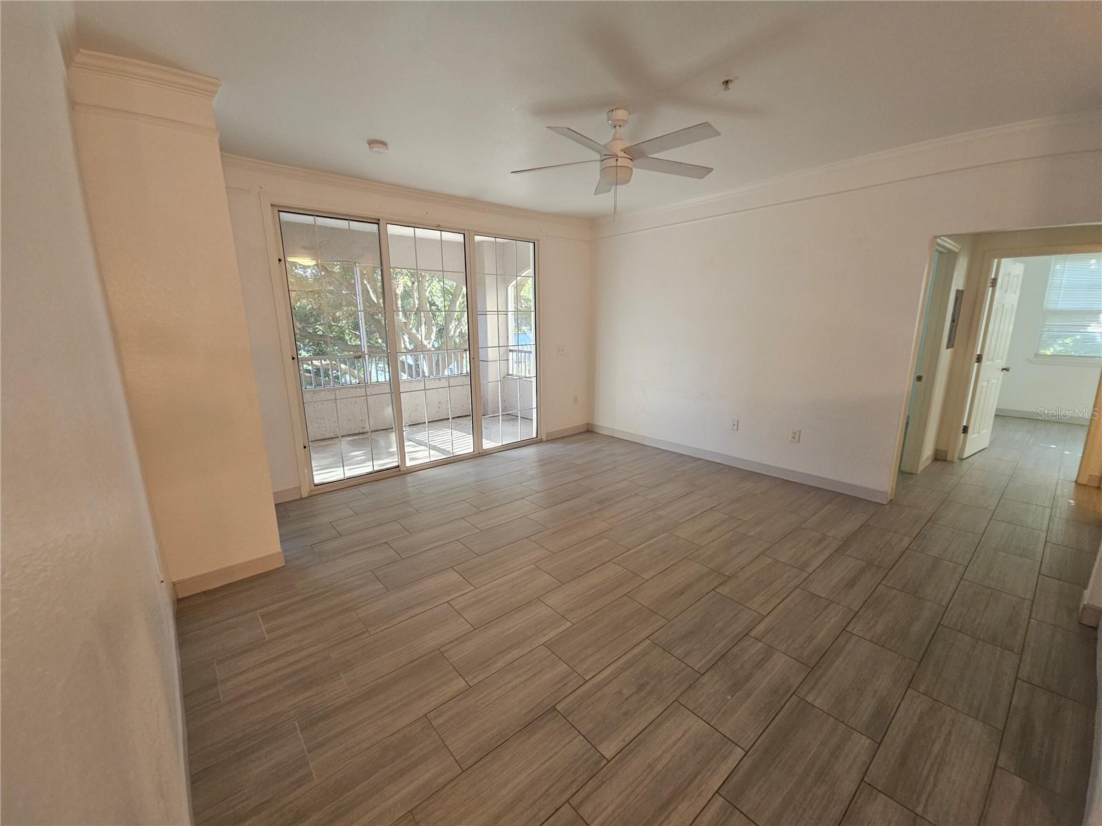 Image 10 of 39 For 3446 Soho Street 108