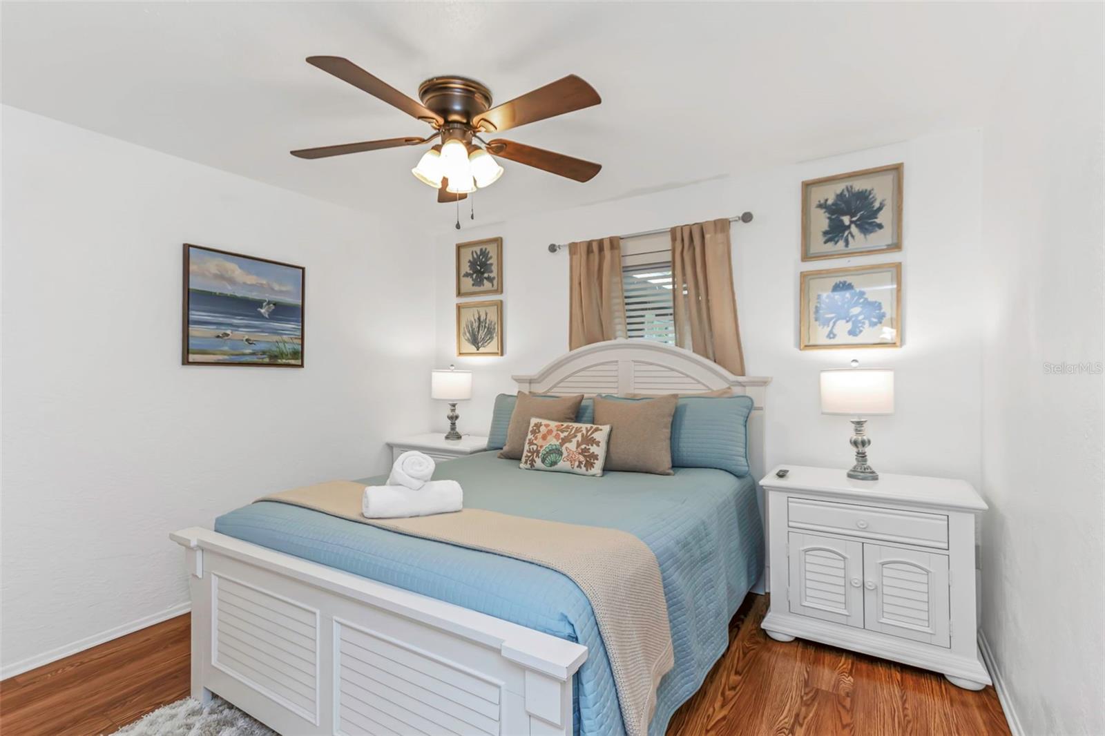 Listing photo id 27 for 11530 66th Avenue N