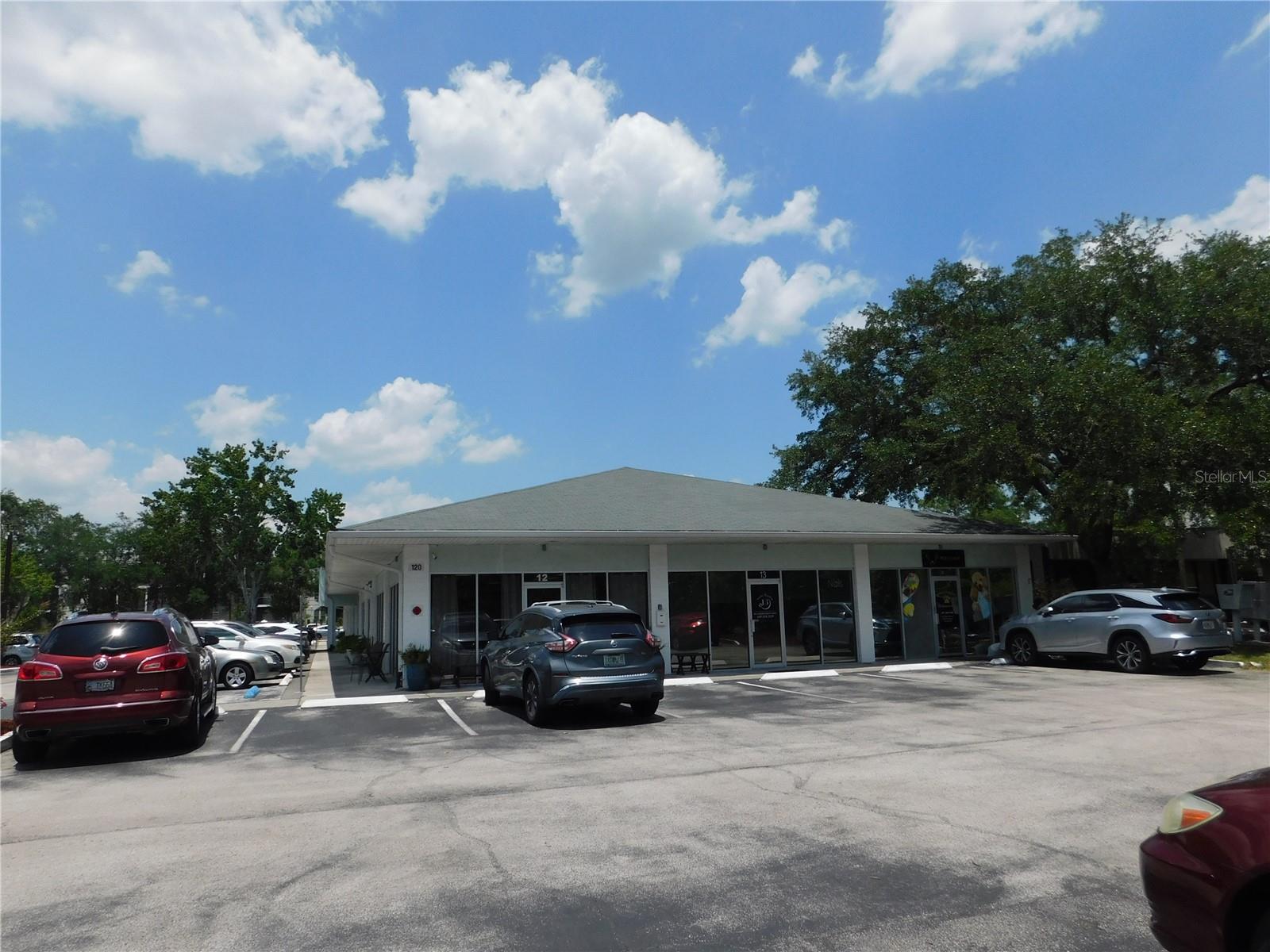 Image 3 of 14 For 120 Alexandria Blvd  12