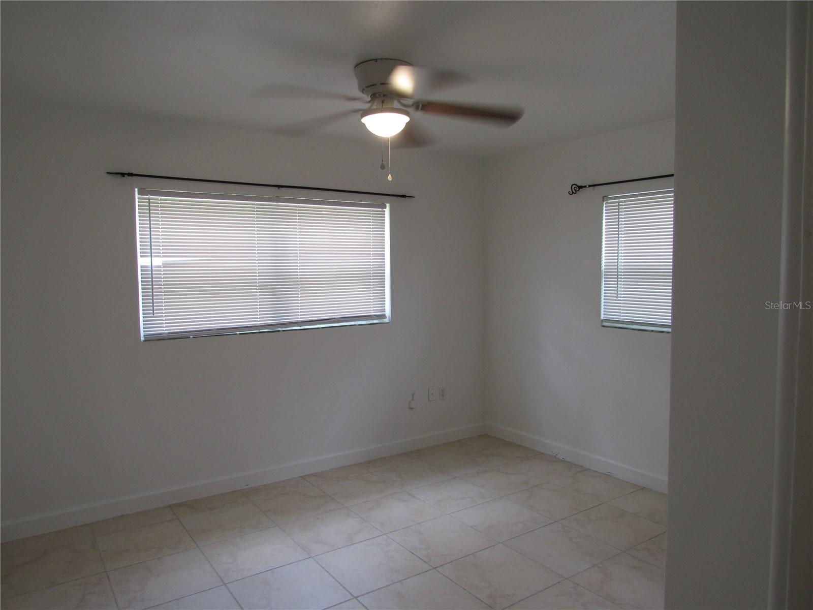 Image 8 of 12 For 137 Linden Street