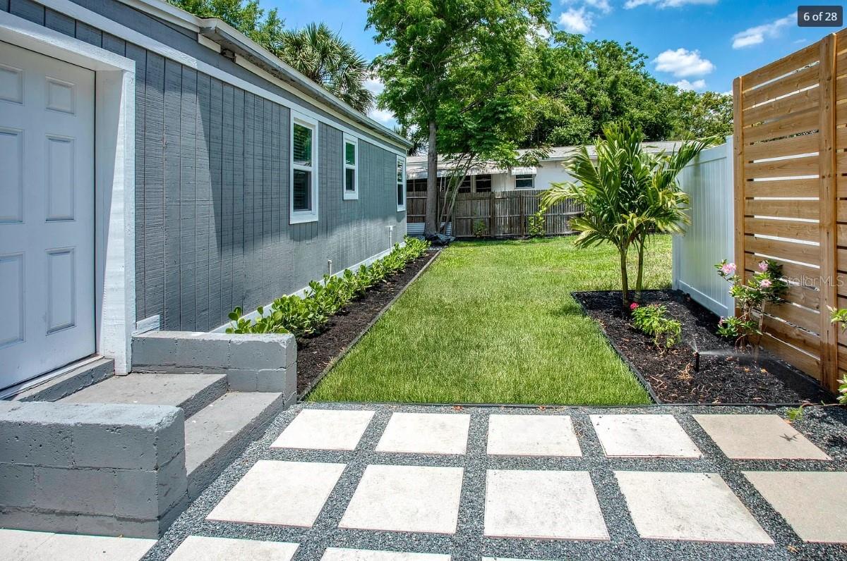 Image 8 of 11 For 460 Cambridge Boulevard A
