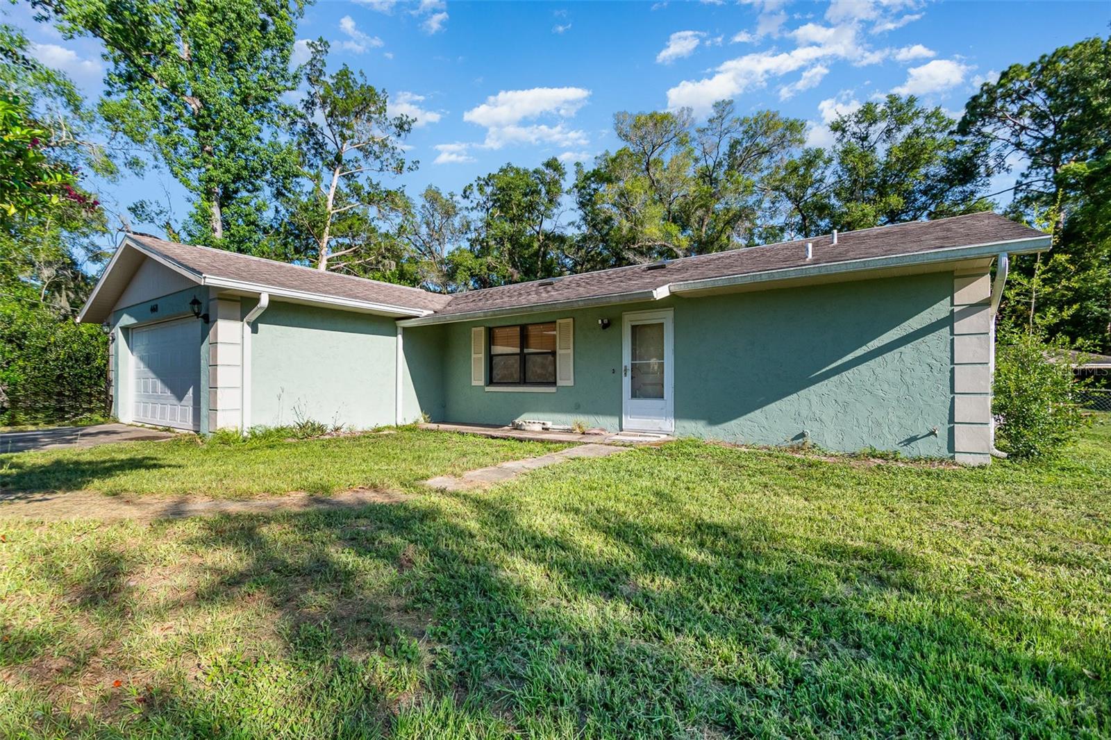 Image 2 of 13 For 468 Oakwood Avenue
