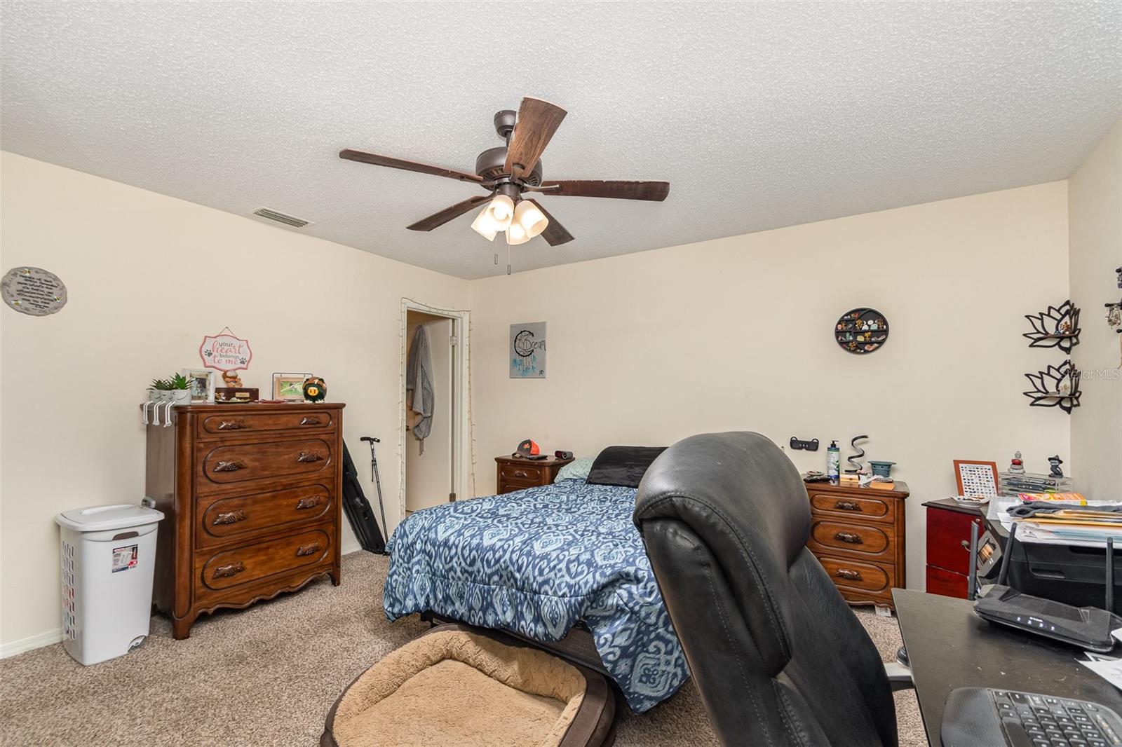 Image 7 of 13 For 468 Oakwood Avenue