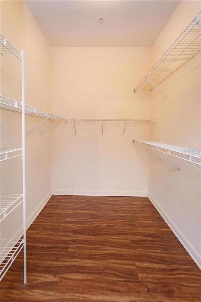 Image 16 of 26 For 860 Orange Avenue 262