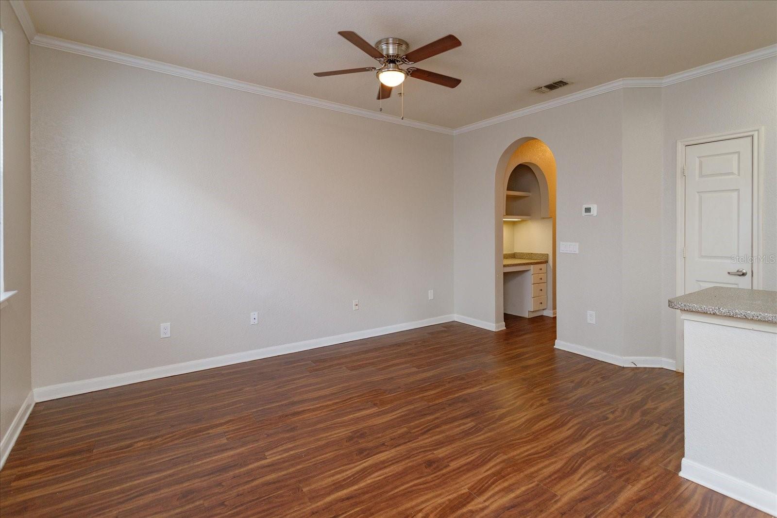Image 2 of 26 For 860 Orange Avenue 262