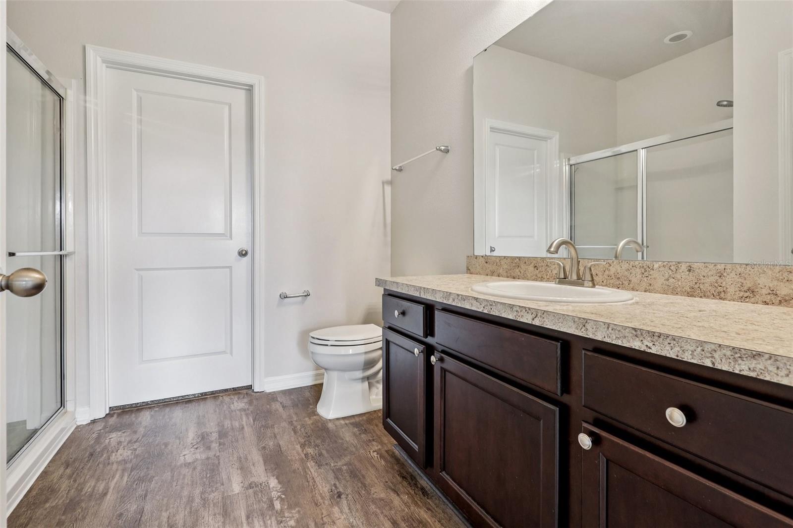 Image 28 of 34 For 3093 Neverland Drive