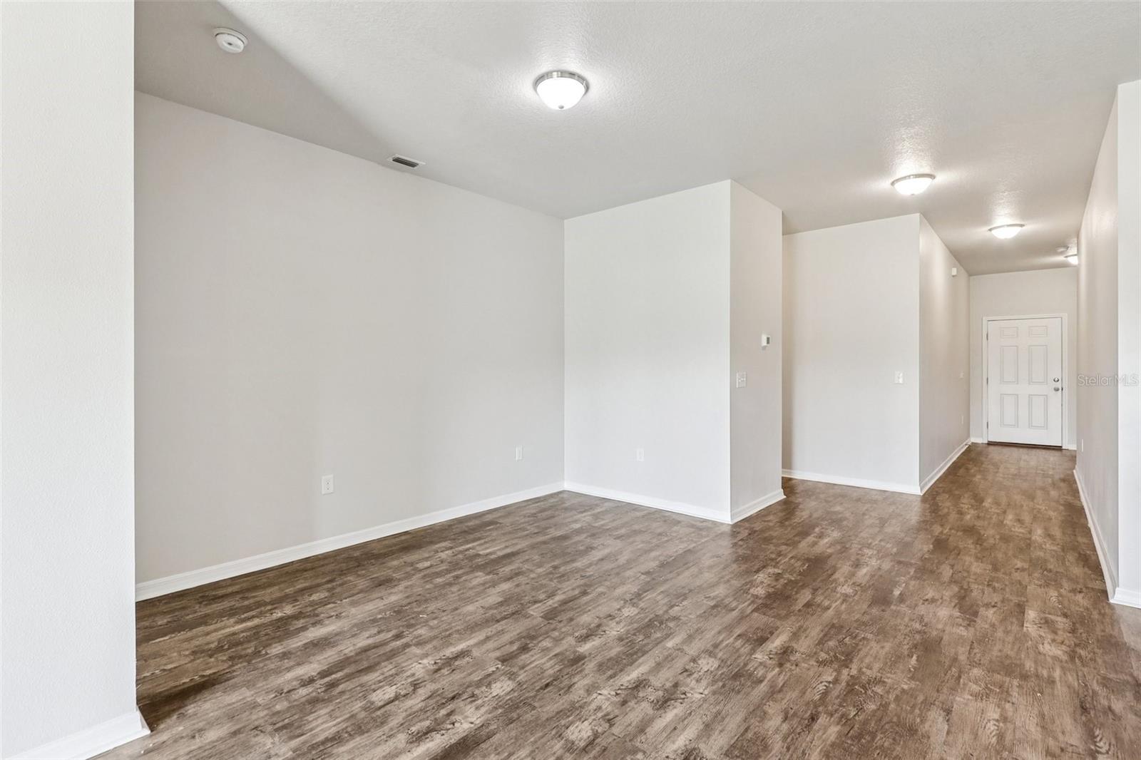 Image 6 of 34 For 3093 Neverland Drive
