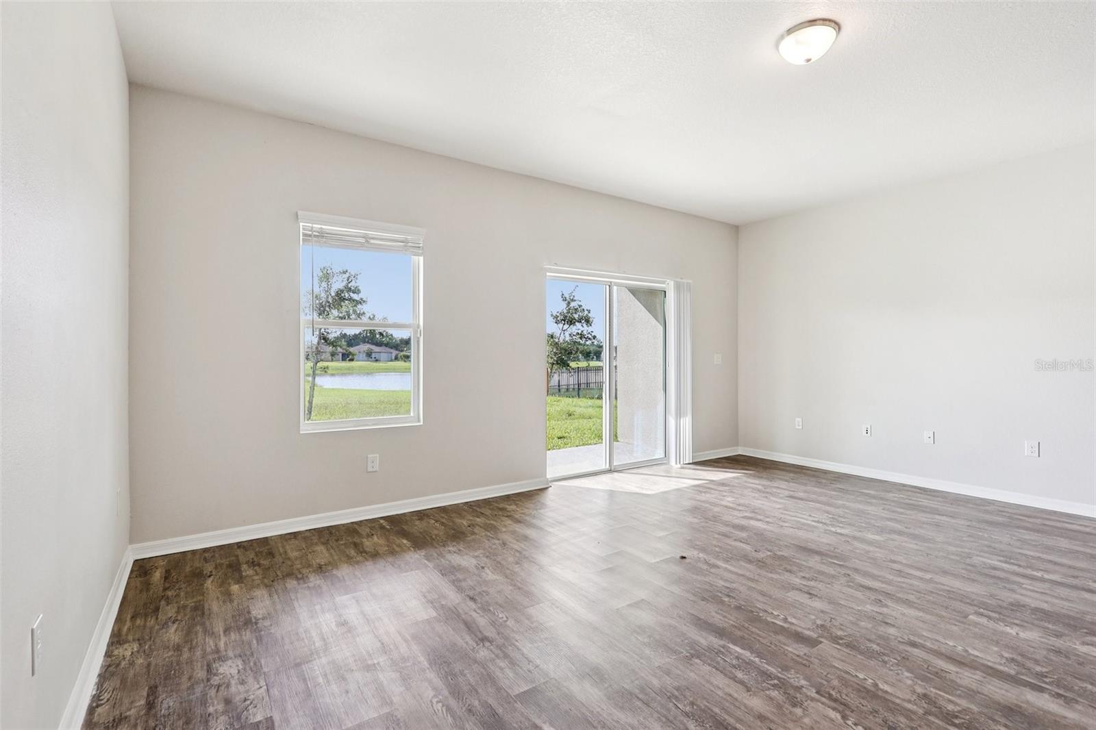 Image 8 of 34 For 3093 Neverland Drive