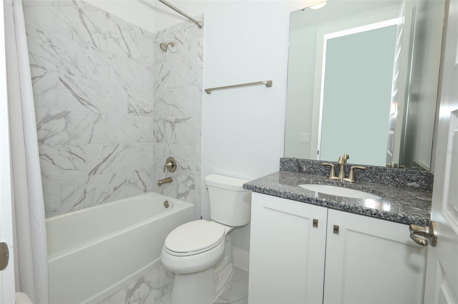 Image 37 of 67 For 25974 High Hampton Circle