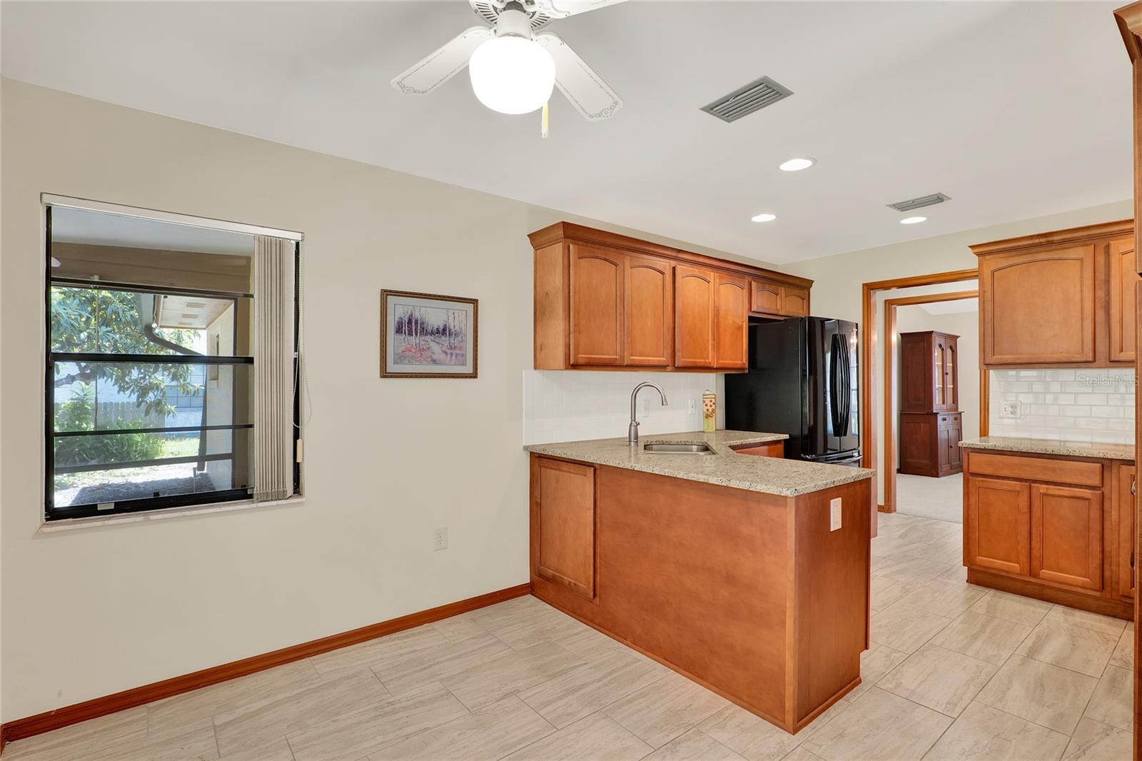 Image 11 of 40 For 1343 Ridge Lake Circle