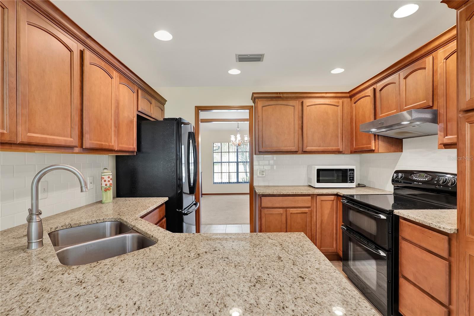 Image 12 of 40 For 1343 Ridge Lake Circle