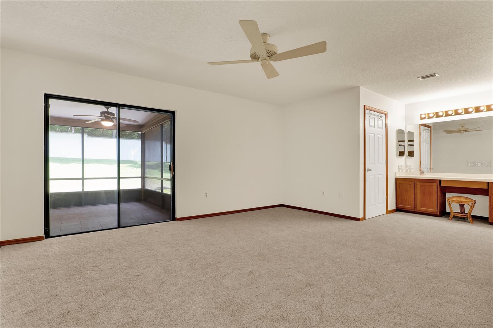Image 18 of 40 For 1343 Ridge Lake Circle