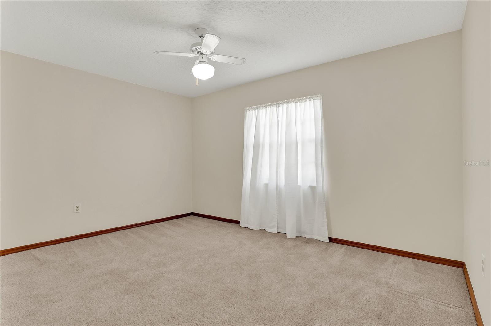 Image 26 of 40 For 1343 Ridge Lake Circle