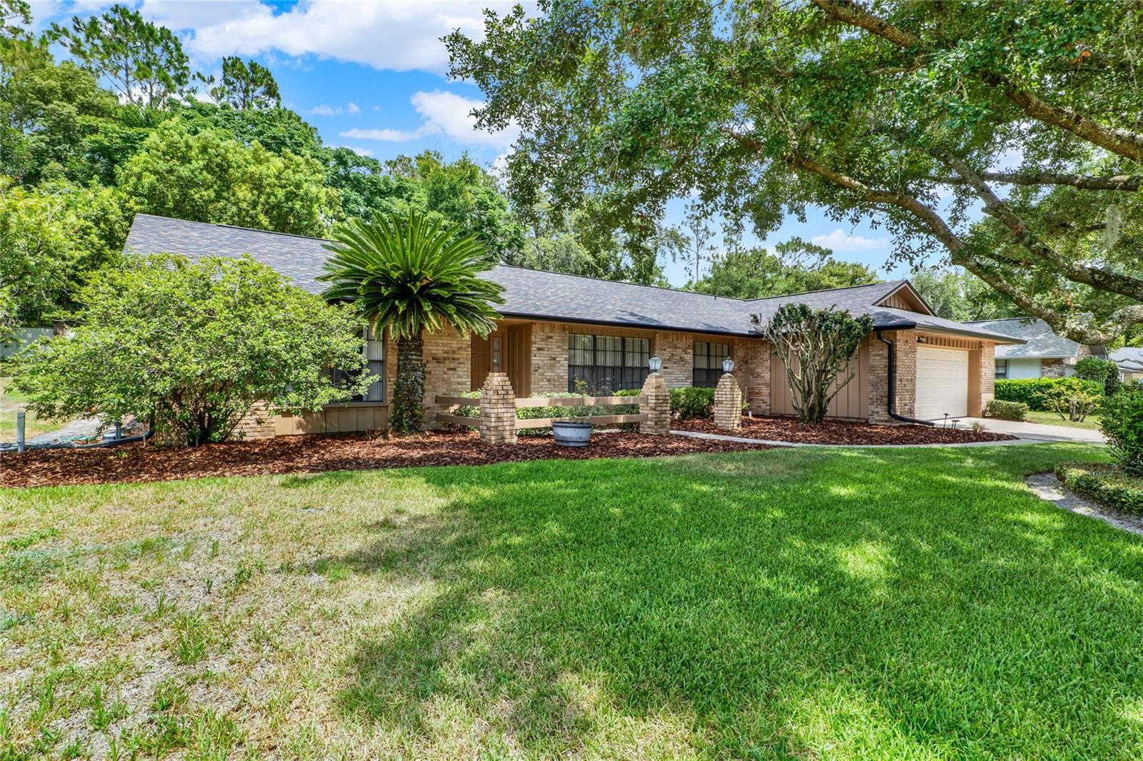 Image 3 of 40 For 1343 Ridge Lake Circle
