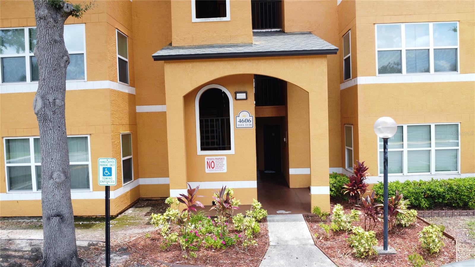 Image 16 of 16 For 4606 Commander Drive 1126