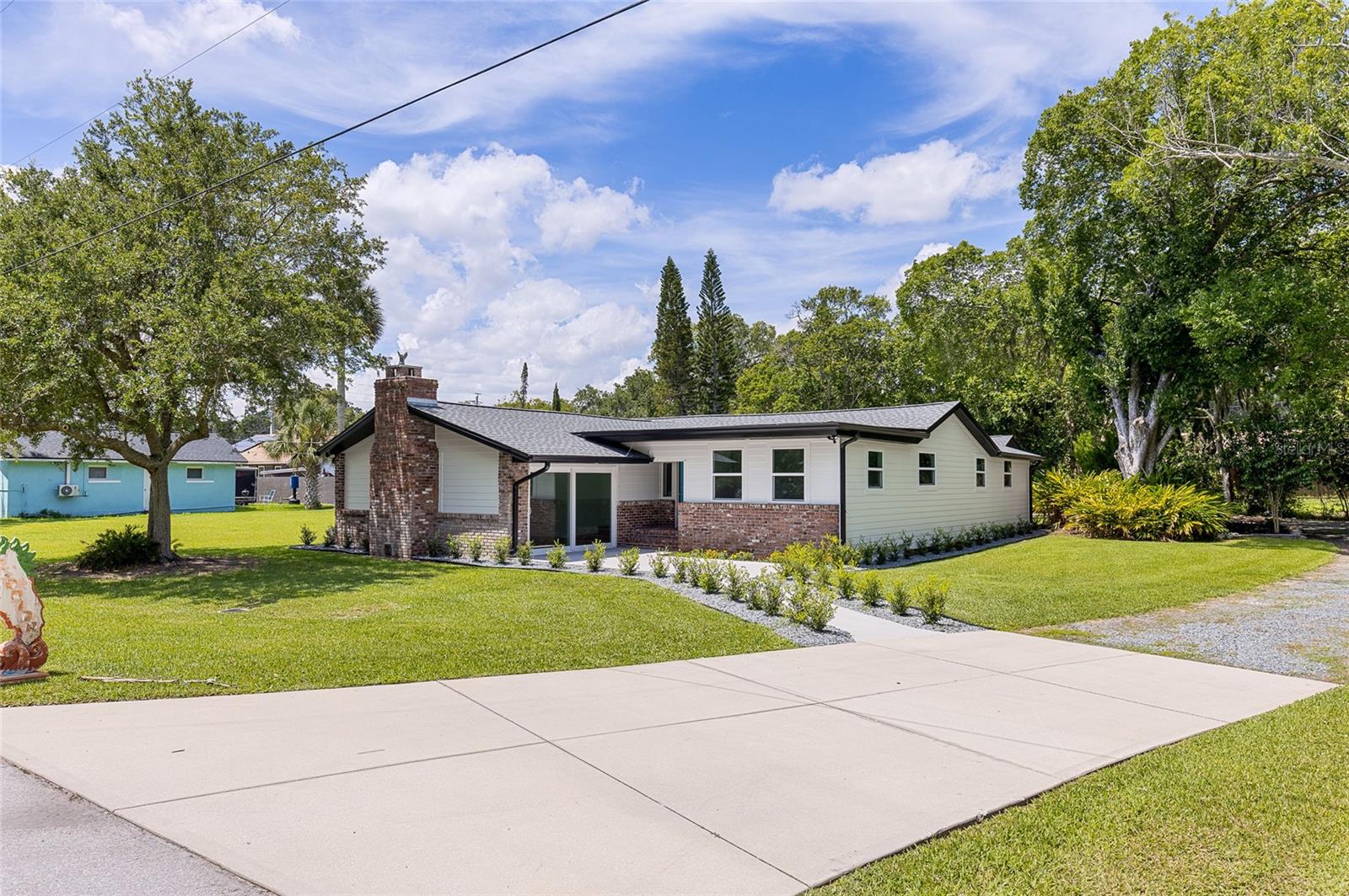 Image 3 of 46 For 608 Cedar Avenue