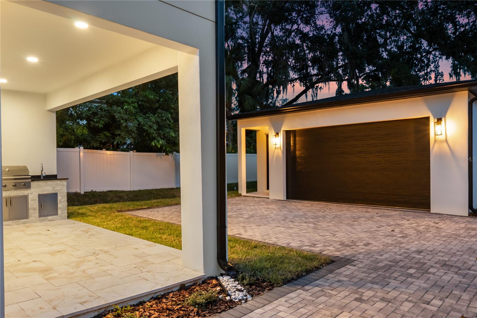 Image 38 of 48 For 902 Shady Lane Drive