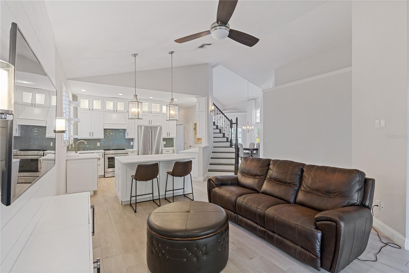 Image 13 of 27 For 8407 Foxworth Circle 15