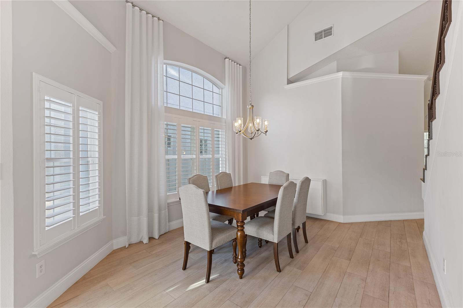 Image 4 of 27 For 8407 Foxworth Circle 15