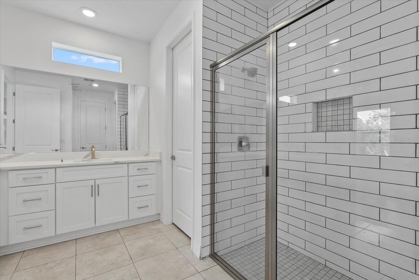 Image 15 of 36 For 5179 Arley Court