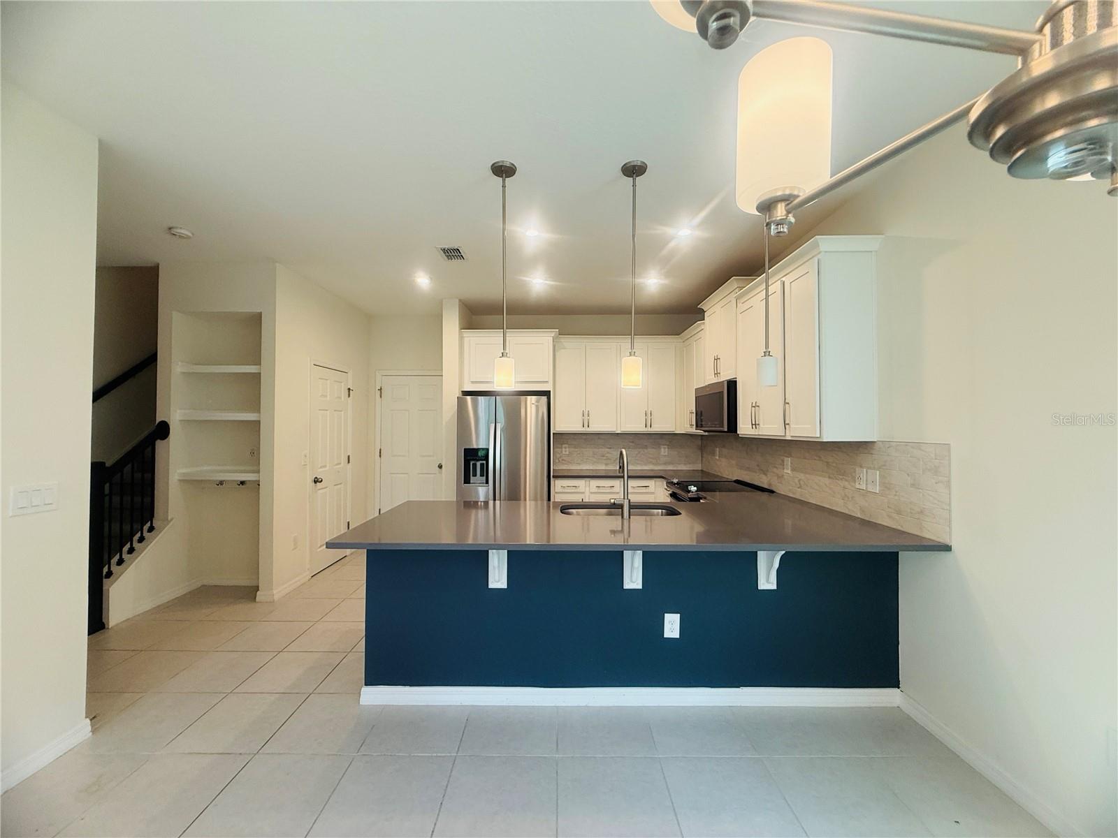 Listing photo id 15 for 8878 Herencia Alley