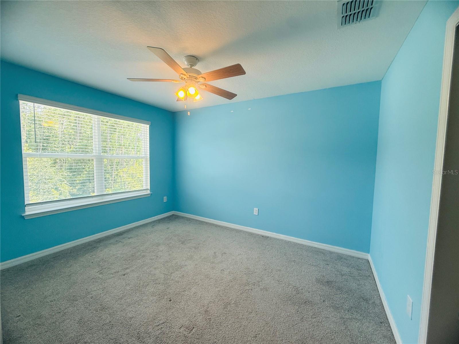 Listing photo id 17 for 8878 Herencia Alley