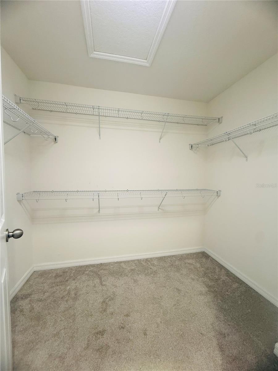 Listing photo id 25 for 8878 Herencia Alley