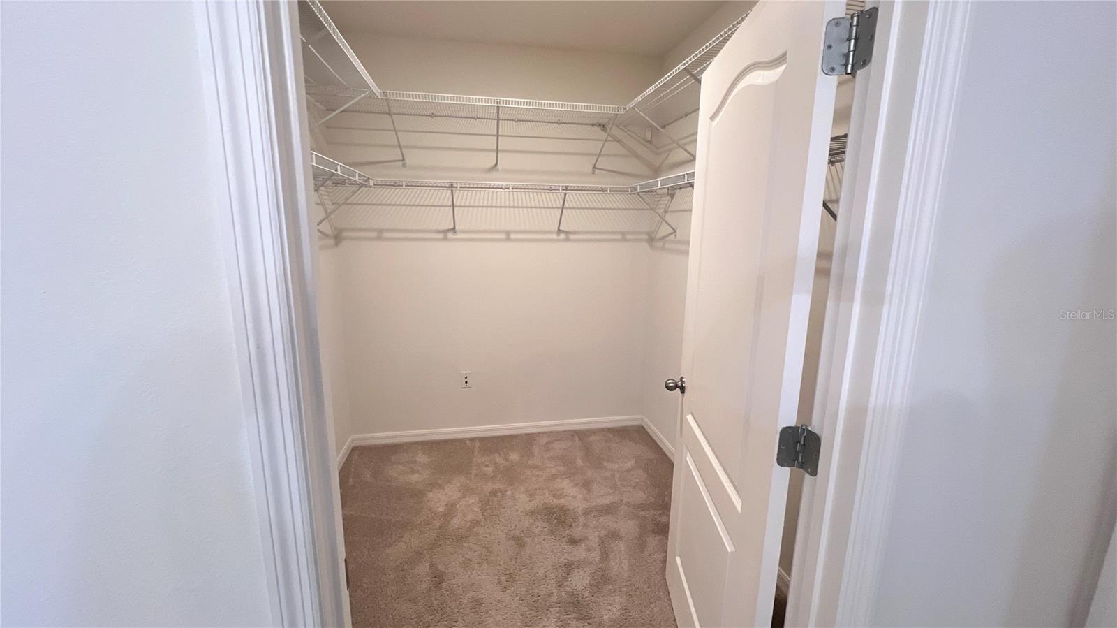 Image 19 of 41 For 2924 Sime Street