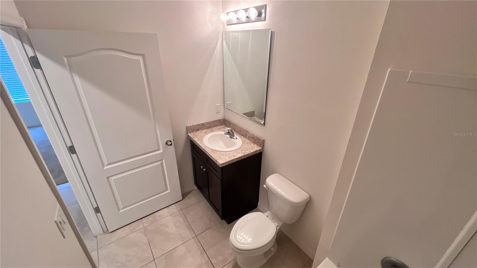 Image 30 of 41 For 2924 Sime Street