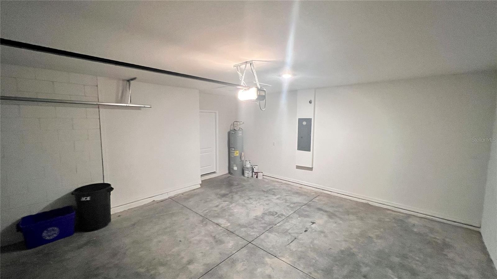 Image 35 of 41 For 2924 Sime Street