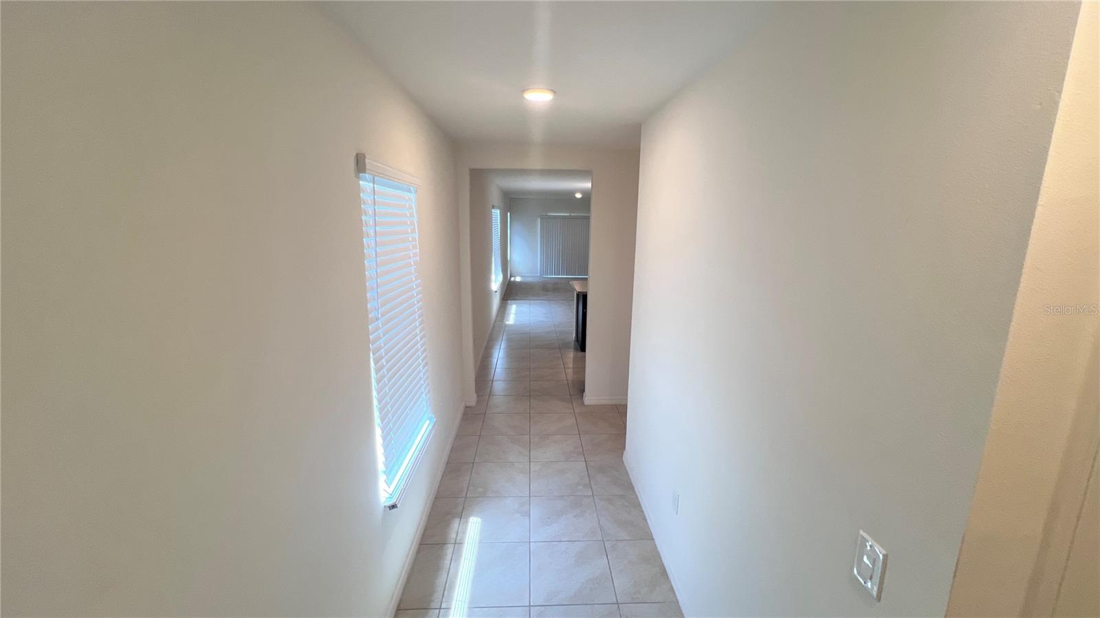 Image 5 of 41 For 2924 Sime Street