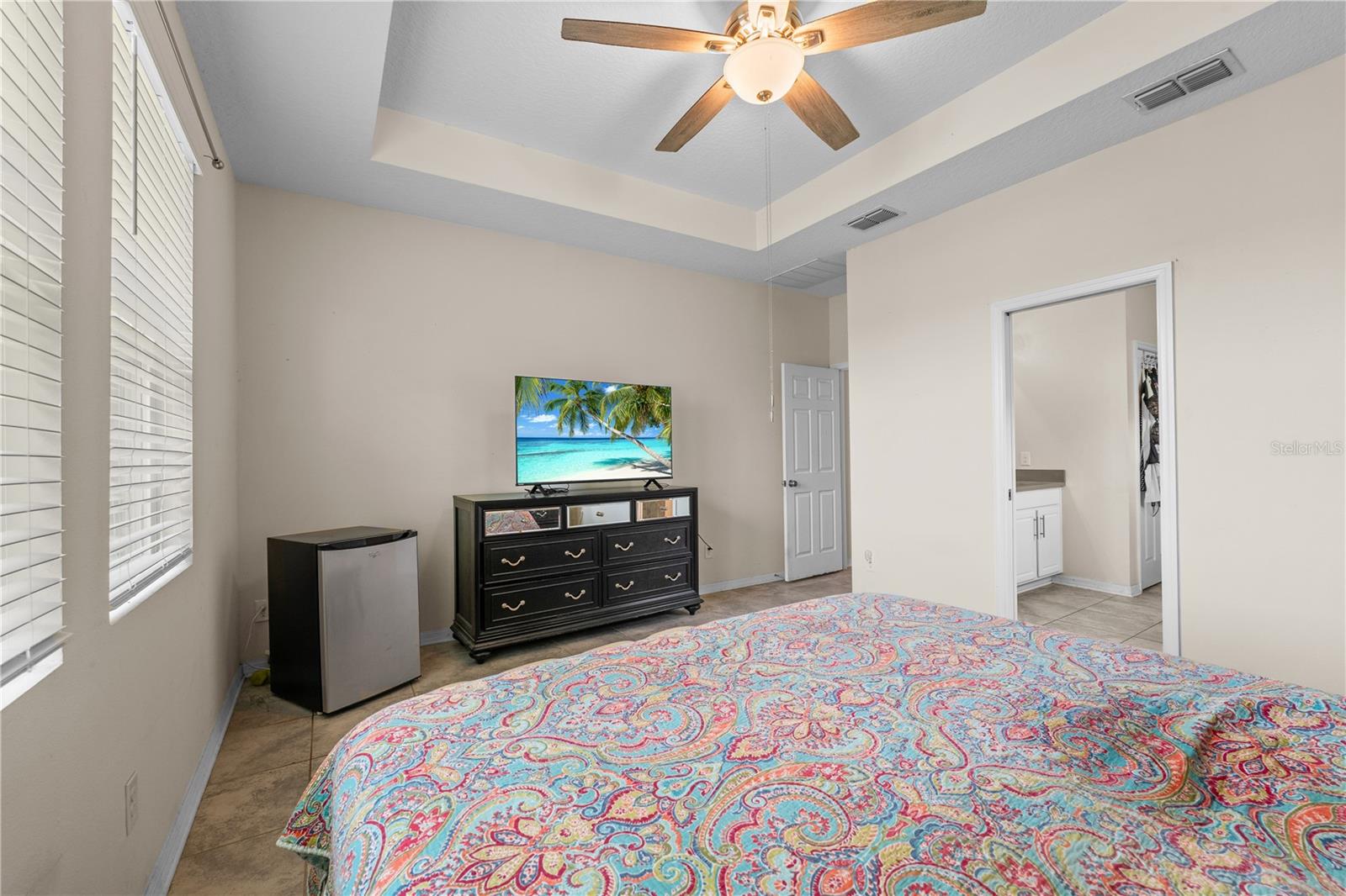 Image 18 of 47 For 3443 Sagebrush Street