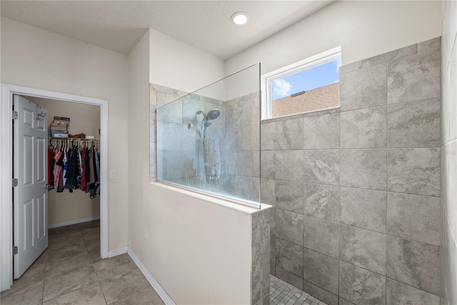 Image 21 of 47 For 3443 Sagebrush Street