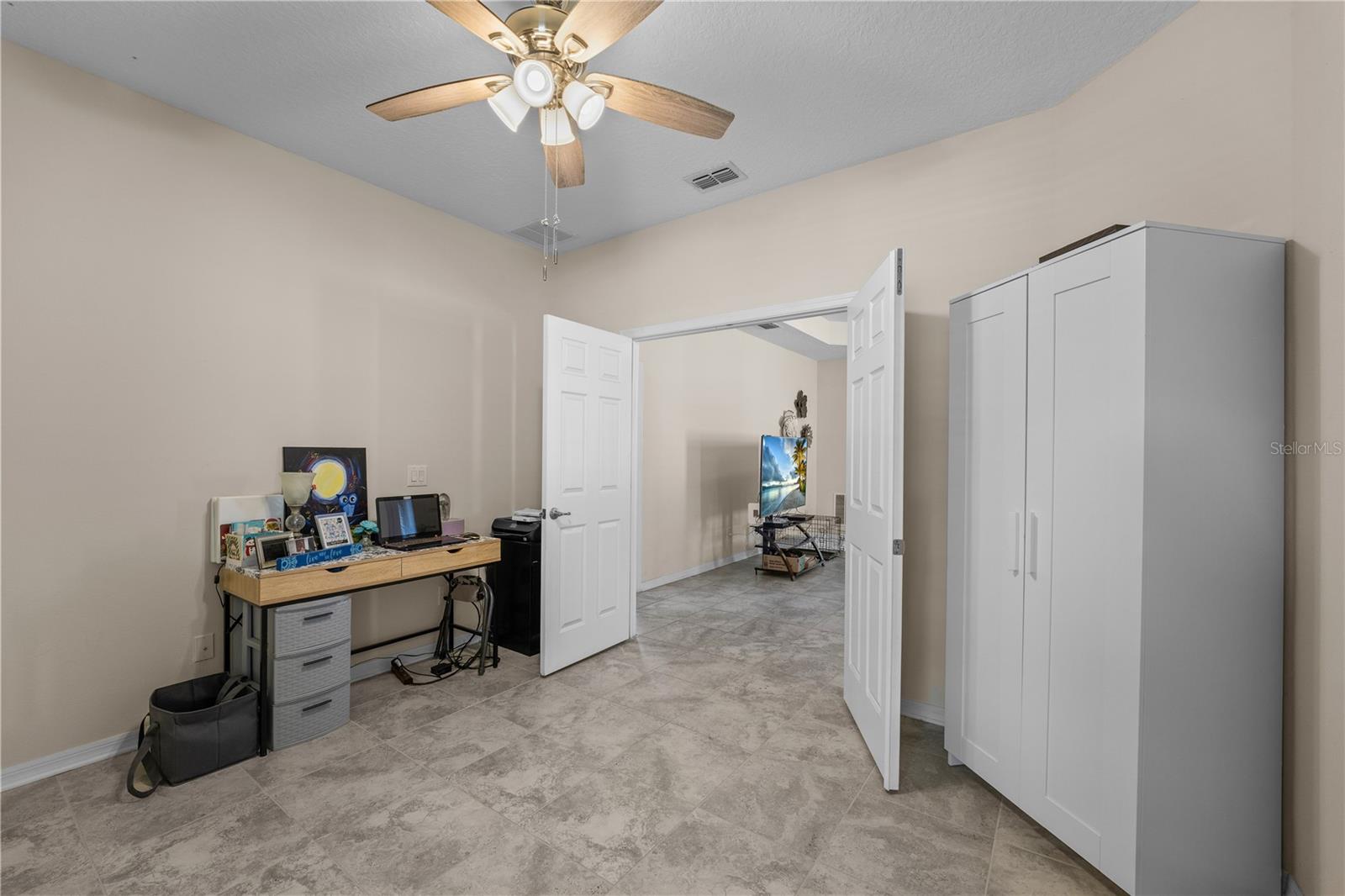 Image 23 of 47 For 3443 Sagebrush Street