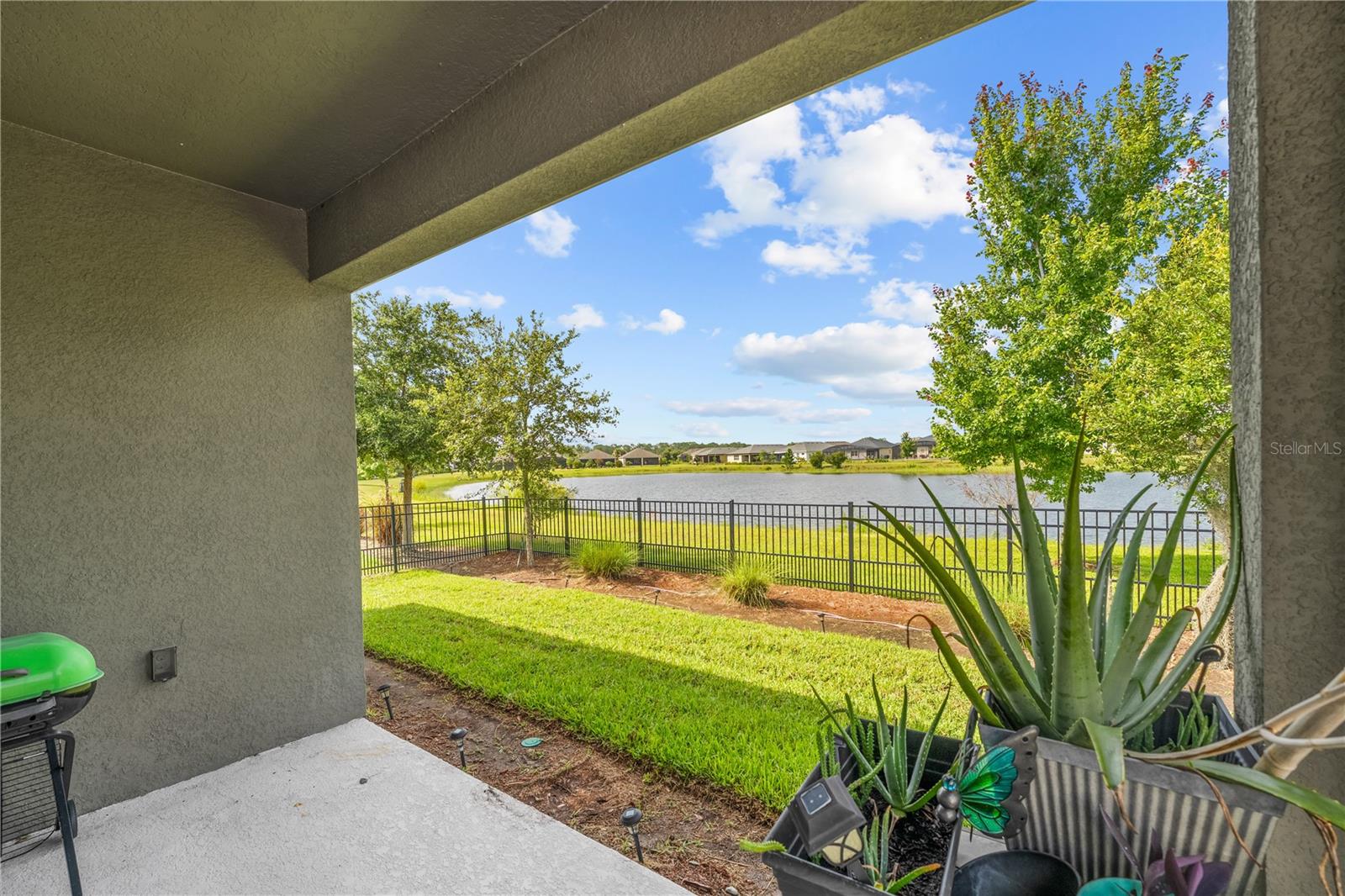 Image 30 of 47 For 3443 Sagebrush Street