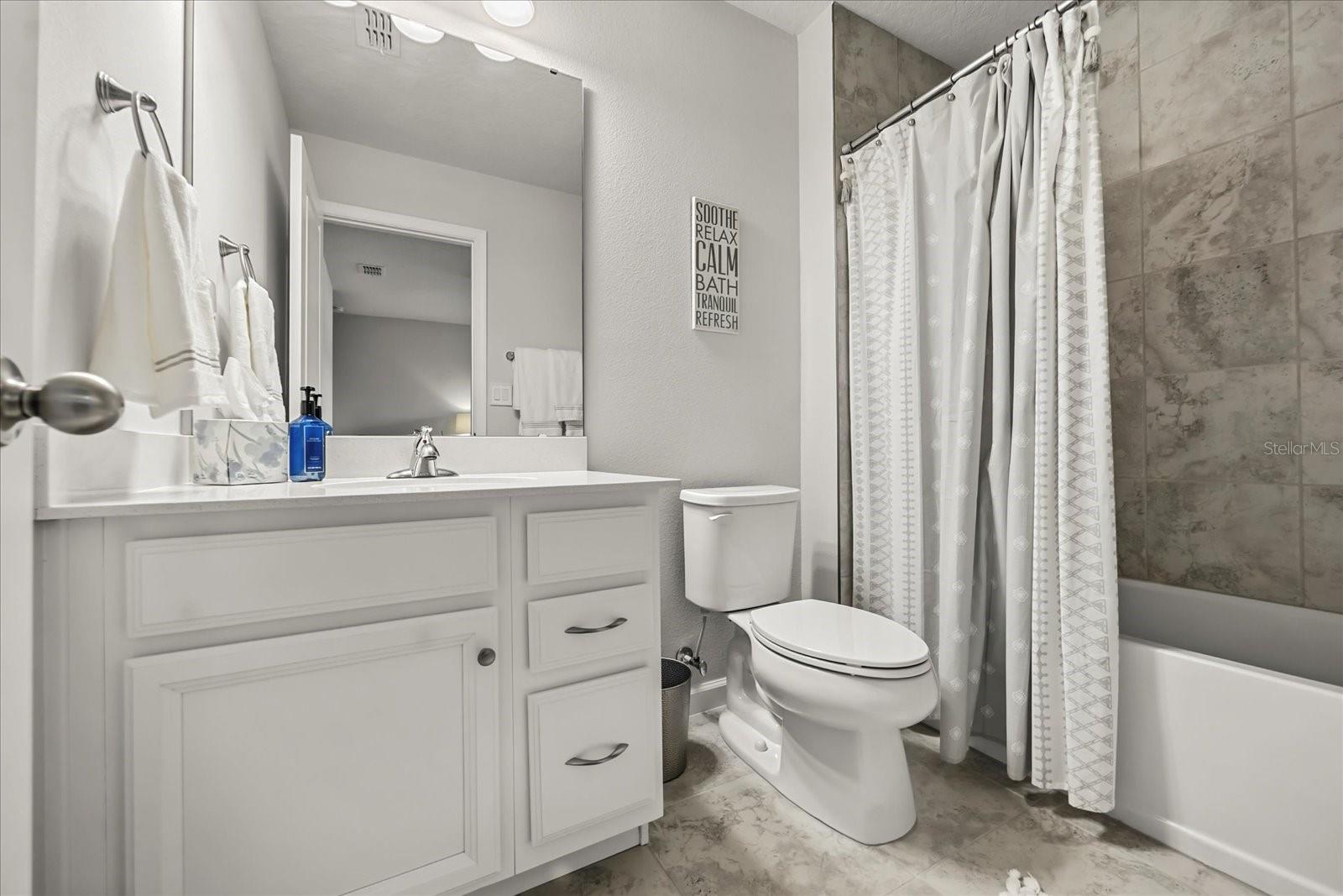Image 25 of 35 For 16564 Silversaw Palm Drive