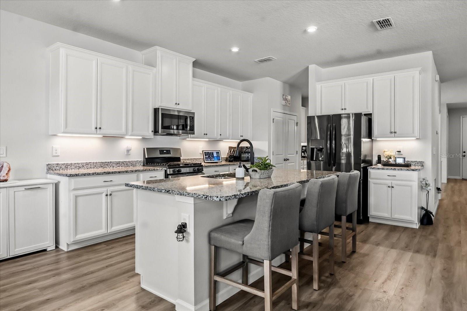 Image 3 of 35 For 16564 Silversaw Palm Drive