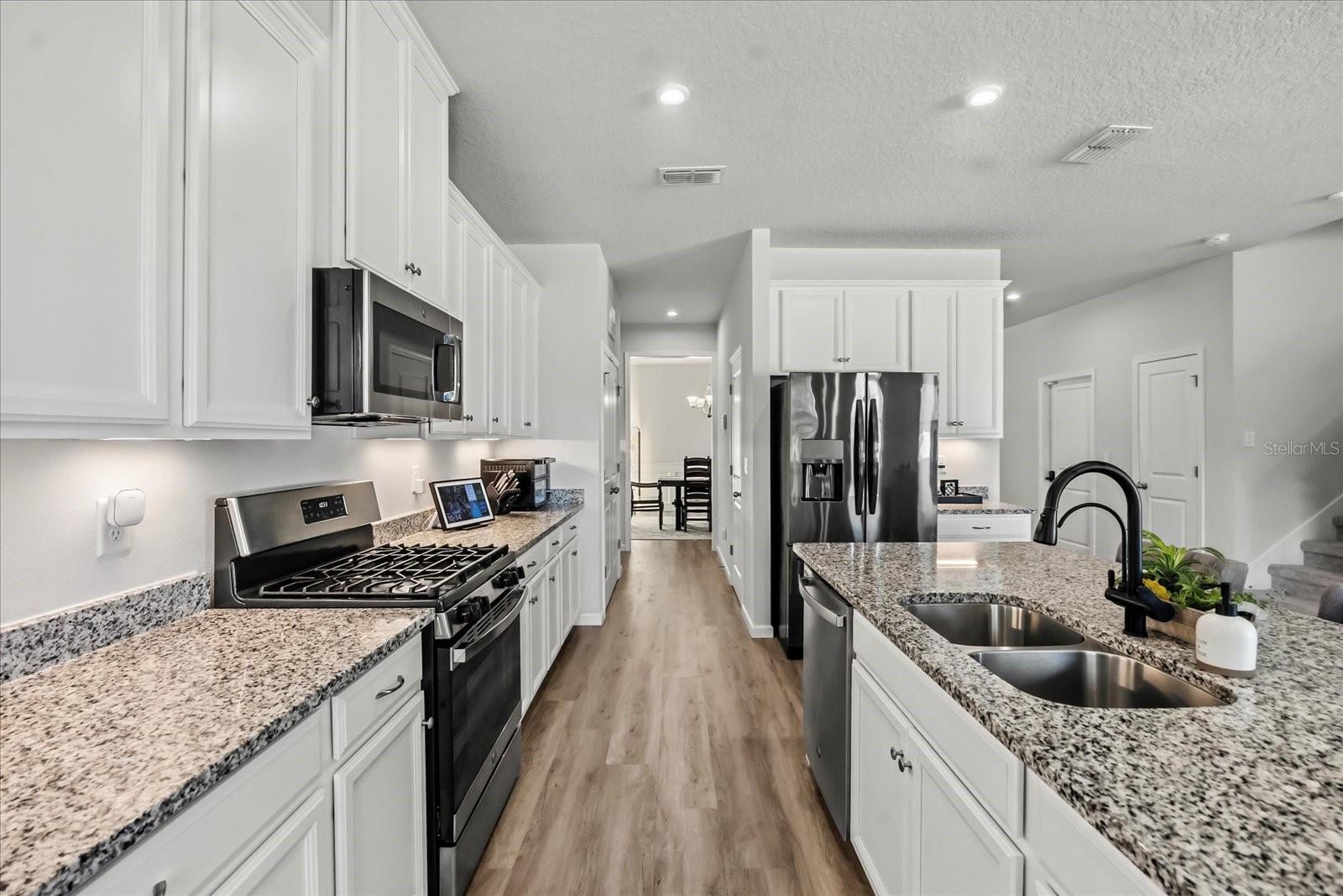 Image 4 of 35 For 16564 Silversaw Palm Drive